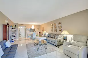6866 Huntington Ln, Delray Beach, FL 33446 - Photo 8