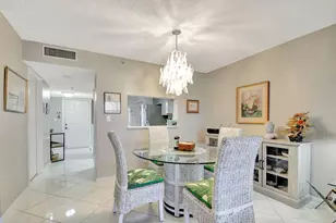 6866 Huntington Ln, Delray Beach, FL 33446 - Photo 6