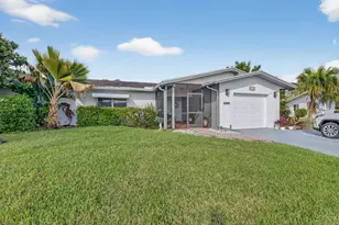 13647 Whippet Way W, Delray Beach, FL 33484 - Photo 2