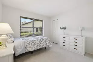 172 Sarita Ct, Royal Palm Beach, FL 33411 - Photo 16