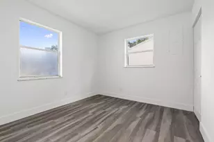 210 N 22nd St, Fort Pierce, FL 34950 - Photo 16