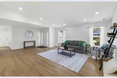 12151 Old Country Road N, Wellington, FL 33414 - Photo 4