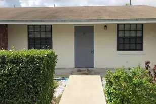 2202 NE 4th St, Boynton Beach, FL 33435 - Photo 1