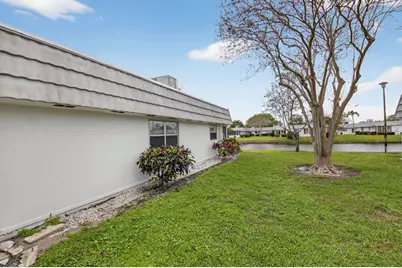 158 Valencia G, Delray Beach, FL 33446 - Photo 28