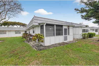 158 Valencia G, Delray Beach, FL 33446 - Photo 26