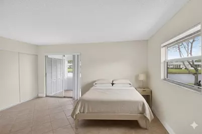 158 Valencia G, Delray Beach, FL 33446 - Photo 14