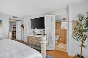 1050 Hillsboro Mile, Hillsboro Beach, FL 33062 - Photo 22