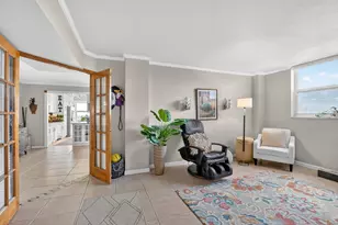 1050 Hillsboro Mile, Hillsboro Beach, FL 33062 - Photo 16