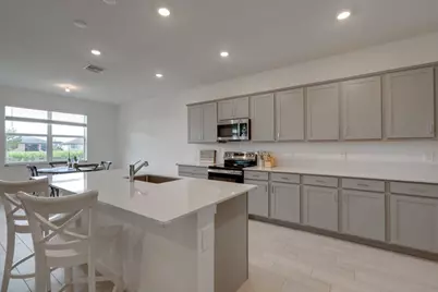 12328 SW Roma Circle, Port Saint Lucie, FL 34987 - Photo 14