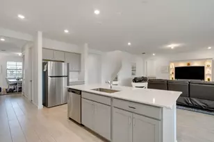 12328 SW Roma Cir, Port Saint Lucie, FL 34987 - Photo 16