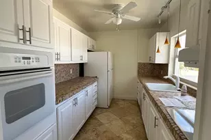 301 Croton Ave, Lantana, FL 33462 - Photo 8