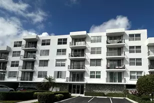 301 Croton Ave, Lantana, FL 33462 - Photo 1