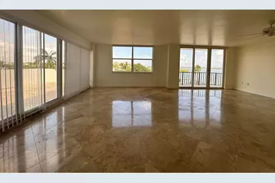 301 Croton Avenue #503, Lantana, FL 33462 - Photo 4