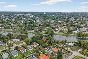 1201 NE 179th St, North Miami Beach, FL 33162 - Photo 4