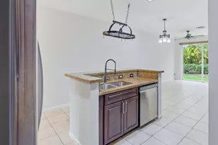 8772 Cypress Walk Ct, Tamarac, FL 33321 - Photo 8