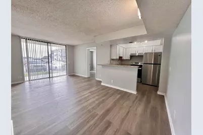 724 Executive Center Drive #12, West Palm Beach, FL 33401 - Photo 2