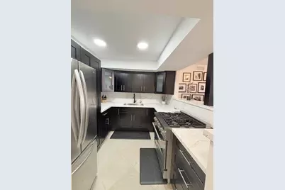 3140 S Ocean Drive #809, Hallandale Beach, FL 33009 - Photo 2