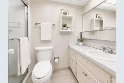 2500 NE 48th Lane #308, Fort Lauderdale, FL 33308 - Photo 8