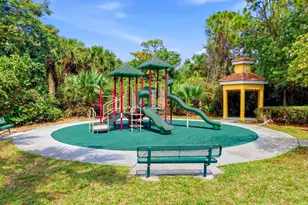 978 Pipers Cay Dr, West Palm Beach, FL 33415 - Photo 40