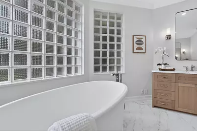 2445 Eagle Run Way, Weston, FL 33327 - Photo 64