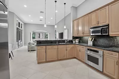 2445 Eagle Run Way, Weston, FL 33327 - Photo 38