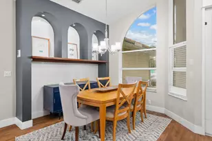 407 SW Locust Cove, Port Saint Lucie, FL 34986 - Photo 4