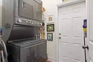 5135 E Madison Lakes Cir E, Davie, FL 33328 - Photo 22