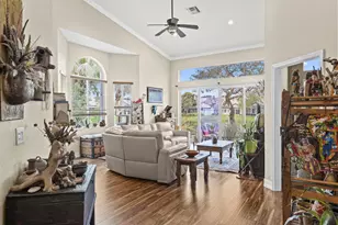 5135 E Madison Lakes Cir E, Davie, FL 33328 - Photo 12