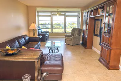 2661 S Course Drive #707, Pompano Beach, FL 33069 - Photo 10