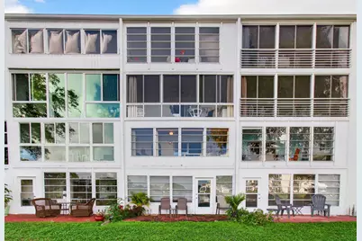 2073 Cambridge D, Deerfield Beach, FL 33442 - Photo 54