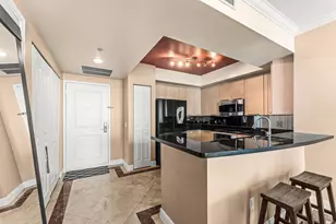 350 SE 2nd St, Fort Lauderdale, FL 33301 - Photo 10