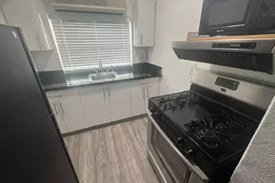 7610 Byron Ave, Miami Beach, FL 33141 - Photo 4