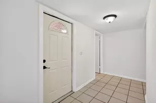 2387 NE 16th Ct, Jensen Beach, FL 34957 - Photo 4