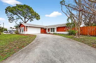 2387 NE 16th Ct, Jensen Beach, FL 34957 - Photo 2