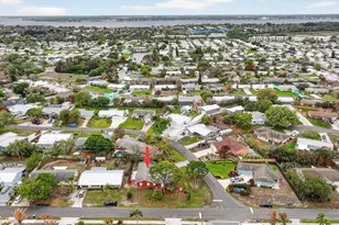 2387 NE 16th Ct, Jensen Beach, FL 34957 - Photo 46