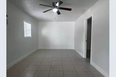 3874 N 7th Ave Avenue N #3878, Palm Springs, FL 33461 - Photo 1