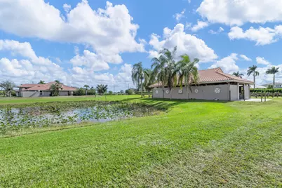 15360 Estancia Lane, Wellington, FL 33414 - Photo 4