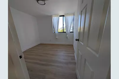 2715 Tigertail Avenue #Apt 402, Miami, FL 33133 - Photo 16