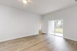 8685 101st Ct, Vero Beach, FL 32967 - Photo 8