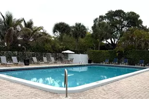 2720 S Oakland Forest Dr, Oakland Park, FL 33309 - Photo 22