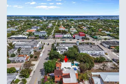 418 E Lakewood Road, West Palm Beach, FL 33405 - Photo 24