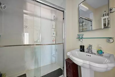 418 E Lakewood Road, West Palm Beach, FL 33405 - Photo 14