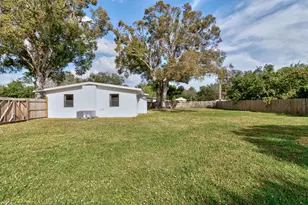 1262 14th Ave, Vero Beach, FL 32960 - Photo 36