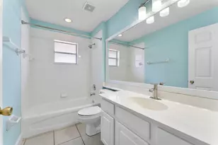 981 Delray Lakes Dr, Delray Beach, FL 33444 - Photo 28