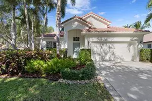 981 Delray Lakes Dr, Delray Beach, FL 33444 - Photo 1