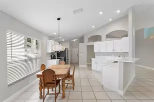 981 Delray Lakes Dr, Delray Beach, FL 33444 - Photo 12