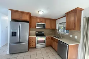 3061 SW Blout Ct, Port Saint Lucie, FL 34953 - Photo 4