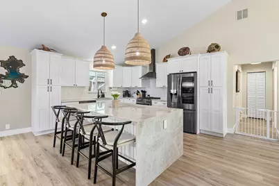 5920 SE Ault Avenue, Stuart, FL 34997 - Photo 8