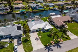 3517 SE 1st Ave, Cape Coral, FL 33904 - Photo 2