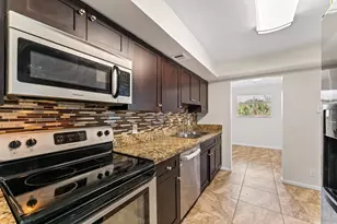 1840 Fairview Villas Dr, Palm Springs, FL 33406 - Photo 12